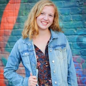 Meet your Posher, Abigail